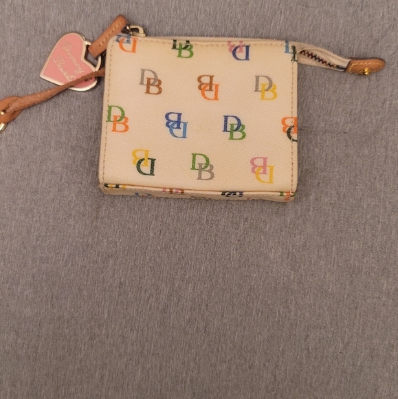 Dooney & Bourke Handbags - Small vintage dooney and bourke mini wallet